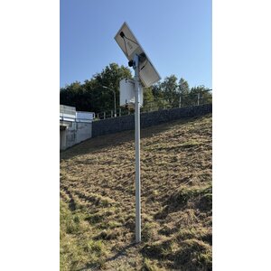 Autonoom Filedetectie systeem op zonne-energie met LED Signaalgever Autonoom Filedetectie systeem op zonne-energie met LED Signaalgever