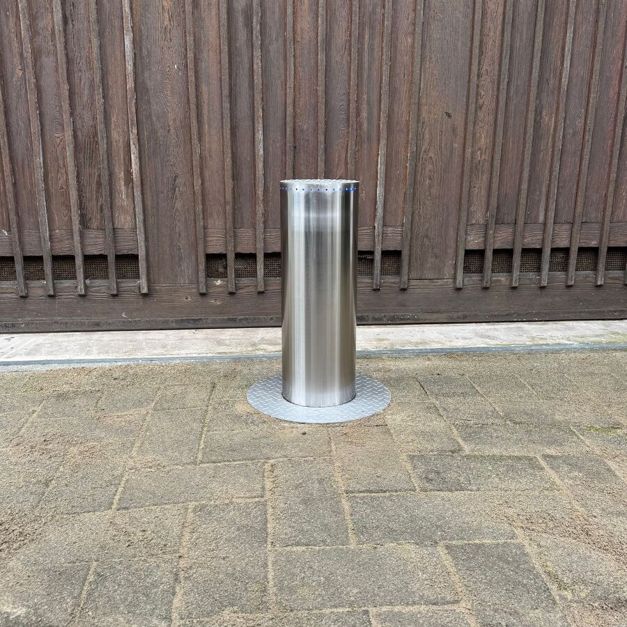 Parklio automatic retractable bollard Parklio automatic retractable bollard