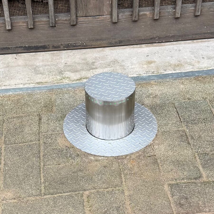 Parklio automatic retractable bollard Parklio automatic retractable bollard