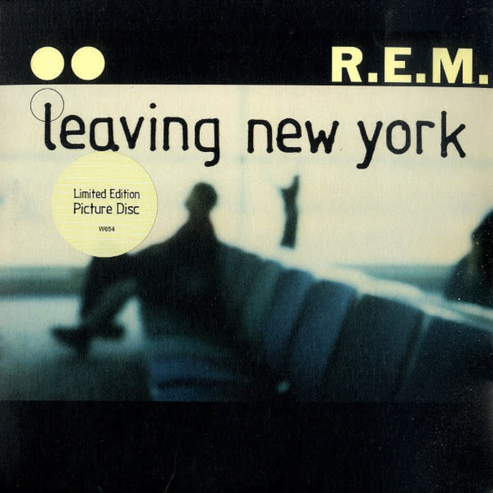 R.E.M. – Leaving New York