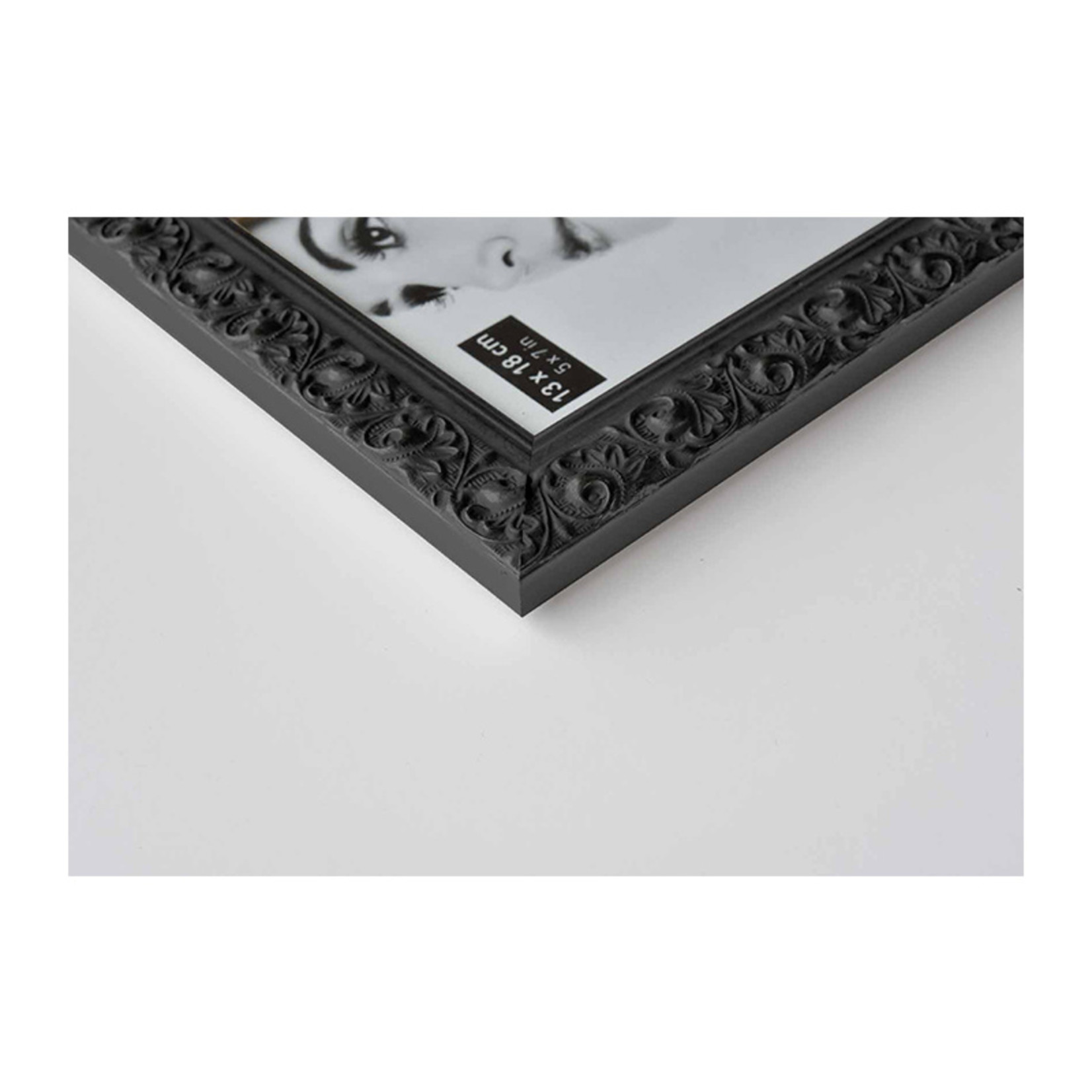 Nielsen Arabesque Black