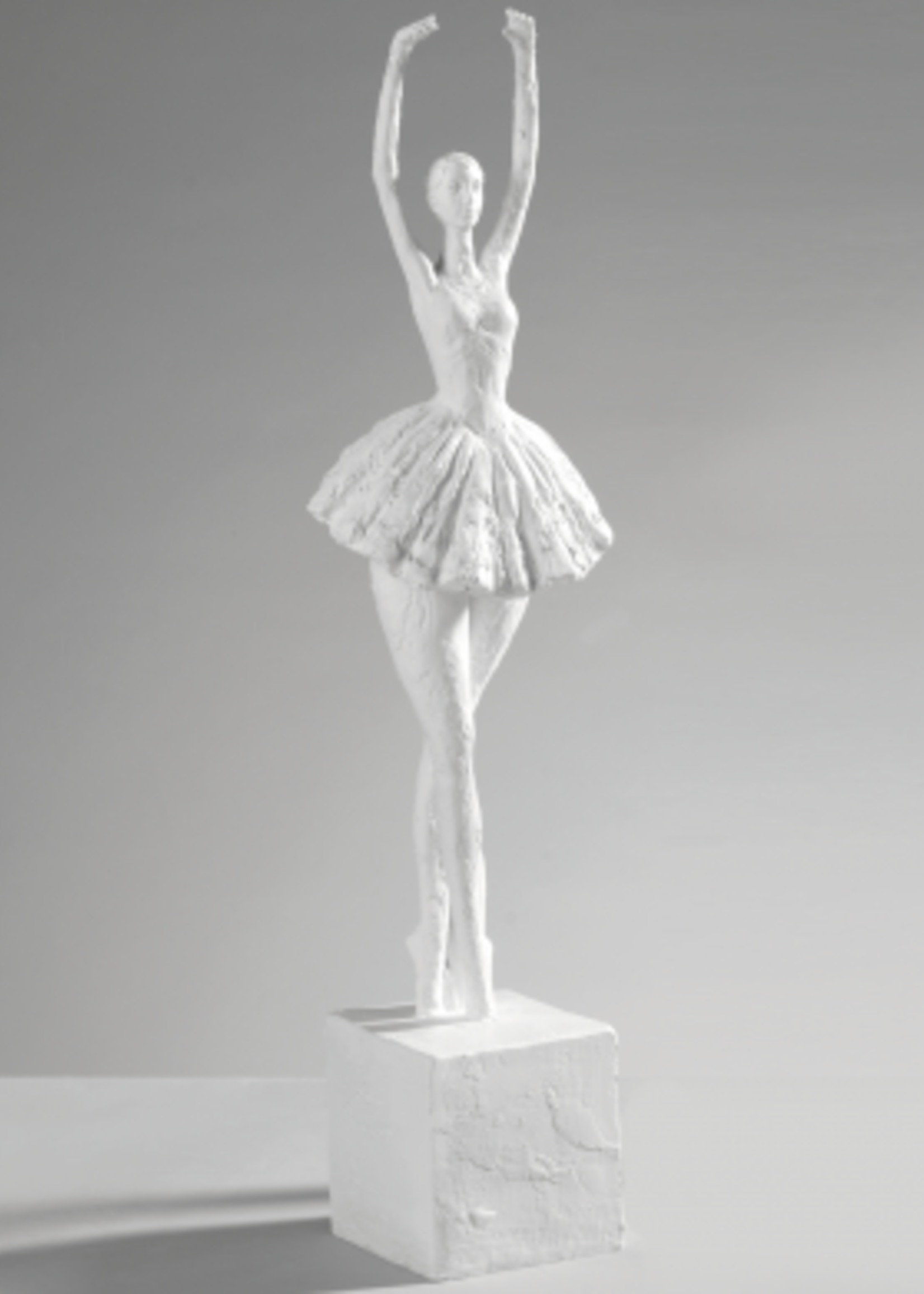 Mascagni FIGURE