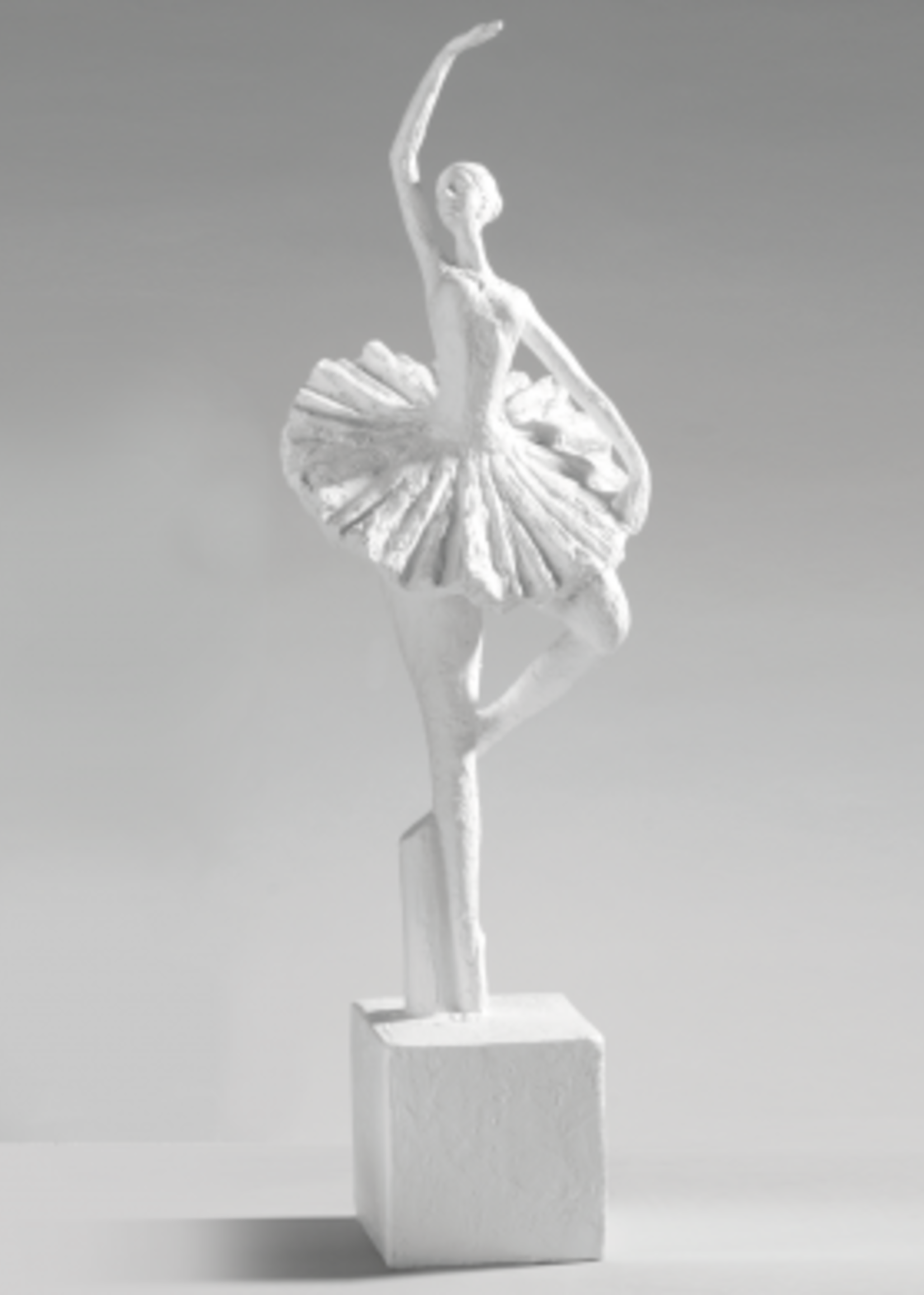 Mascagni FIGURE