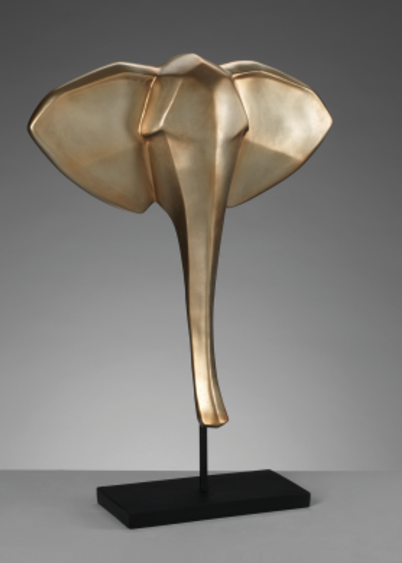 Mascagni ELEPHANT FIGURE