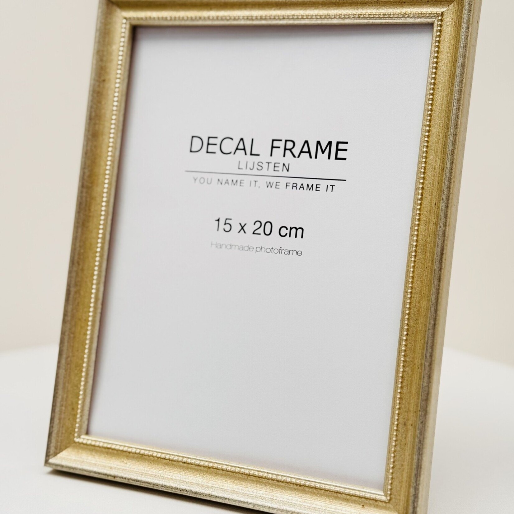 Decal Frame DHT-822