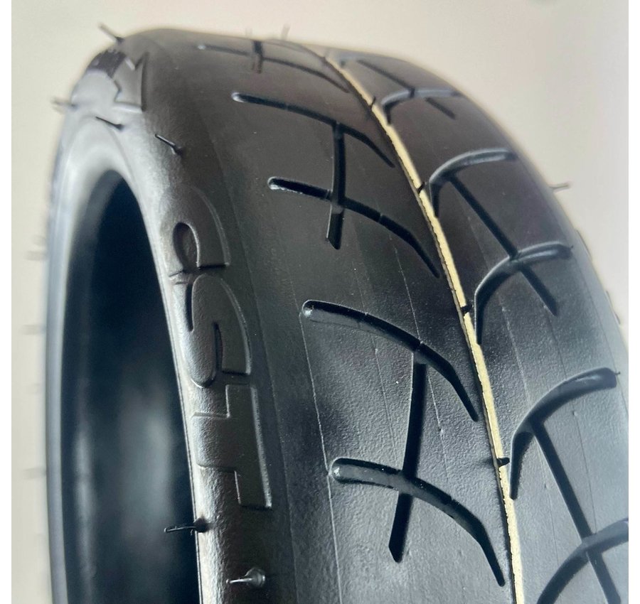 CST 8.5" CST tyre