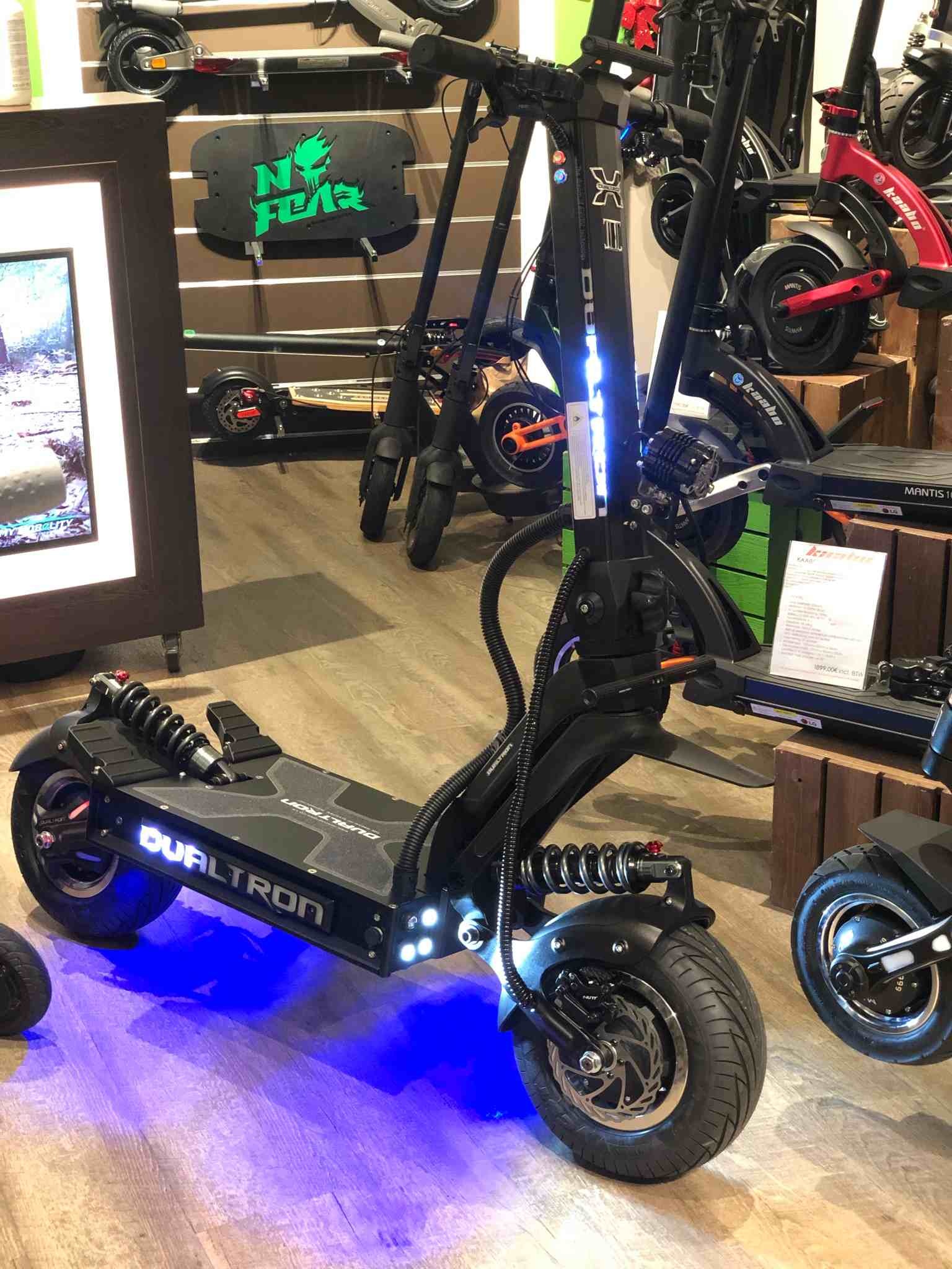 Minimotors Dualtron X trottinette electrique puissante 200 km/charge