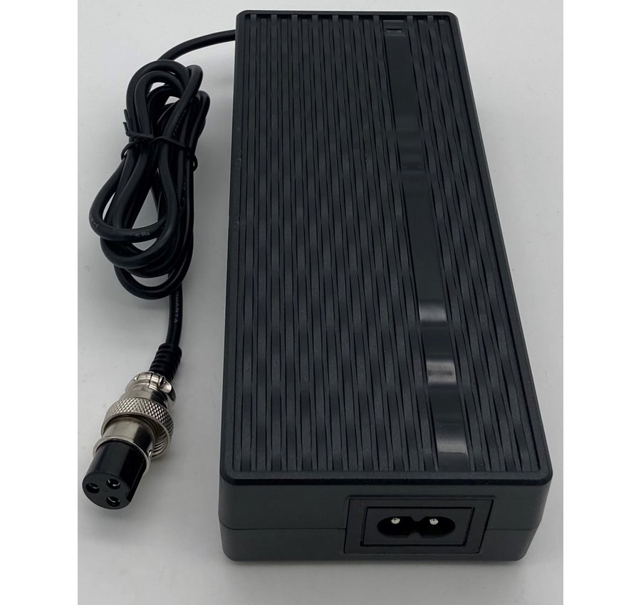 Speedtrott Speedtrott RS1600+ charger