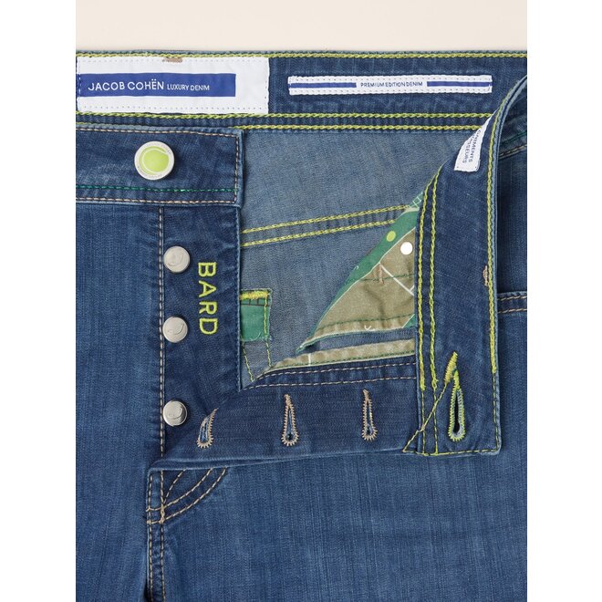 Sports Capsule - Bard Regular-Slim 5 Pocket Jeans in Medium Blue Power Stretch Denim