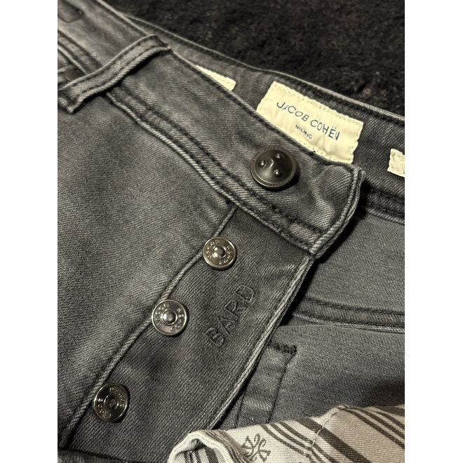 Jean Light Black 700D Jacob Cohen