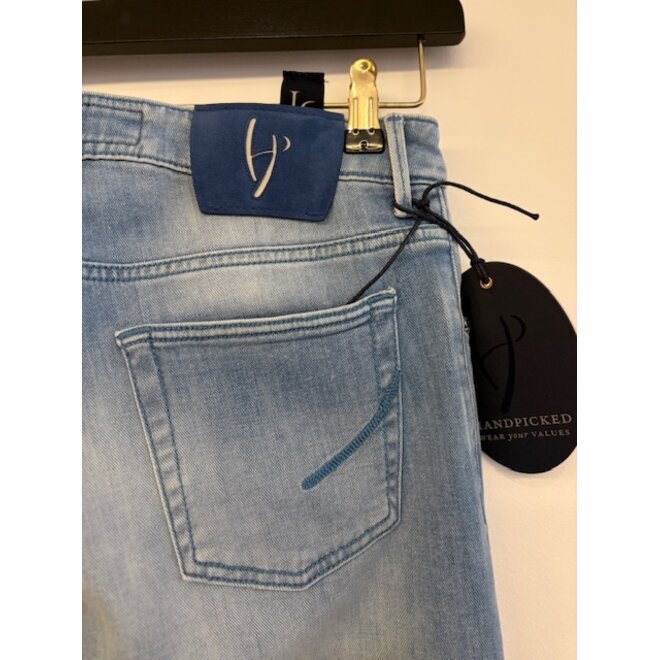 Jean RAVELLO - C - 00919 - W4 - 004 Handpicked