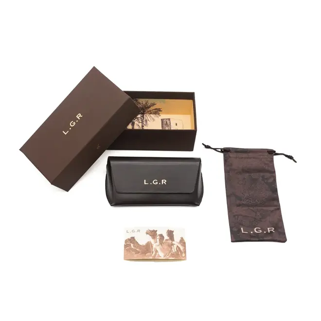 Kigali Crystal / Gold 27 // Light Grey L.G.R