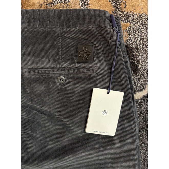Pantalon Bobby velours GUNMETAL GREY Jacob Cohen