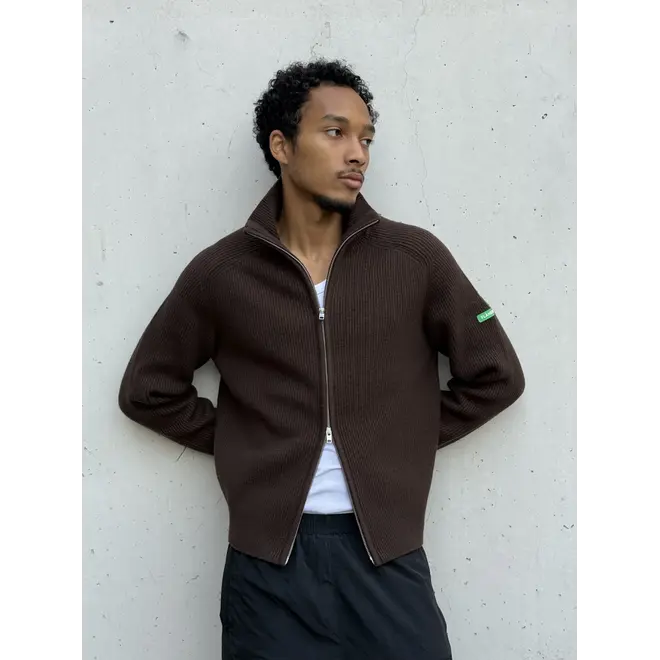 Badge Knit Cardigan Brown Flâneur
