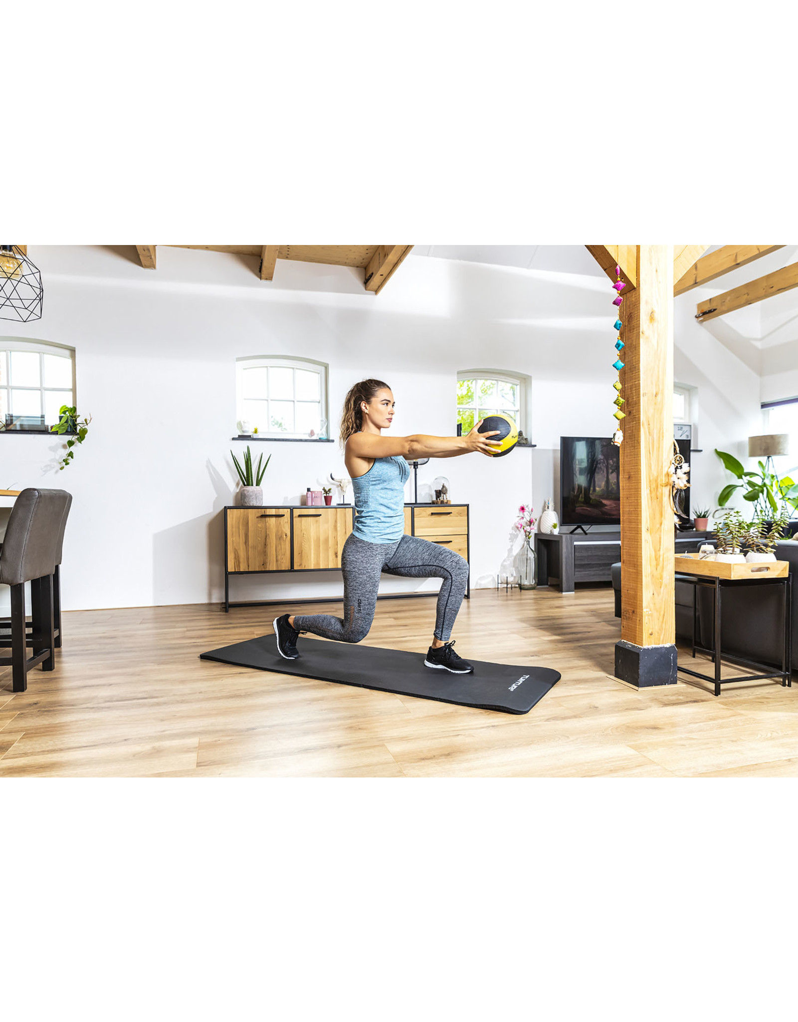 Tunturi Tunturi Medicine Ball 3kg, Red/Black