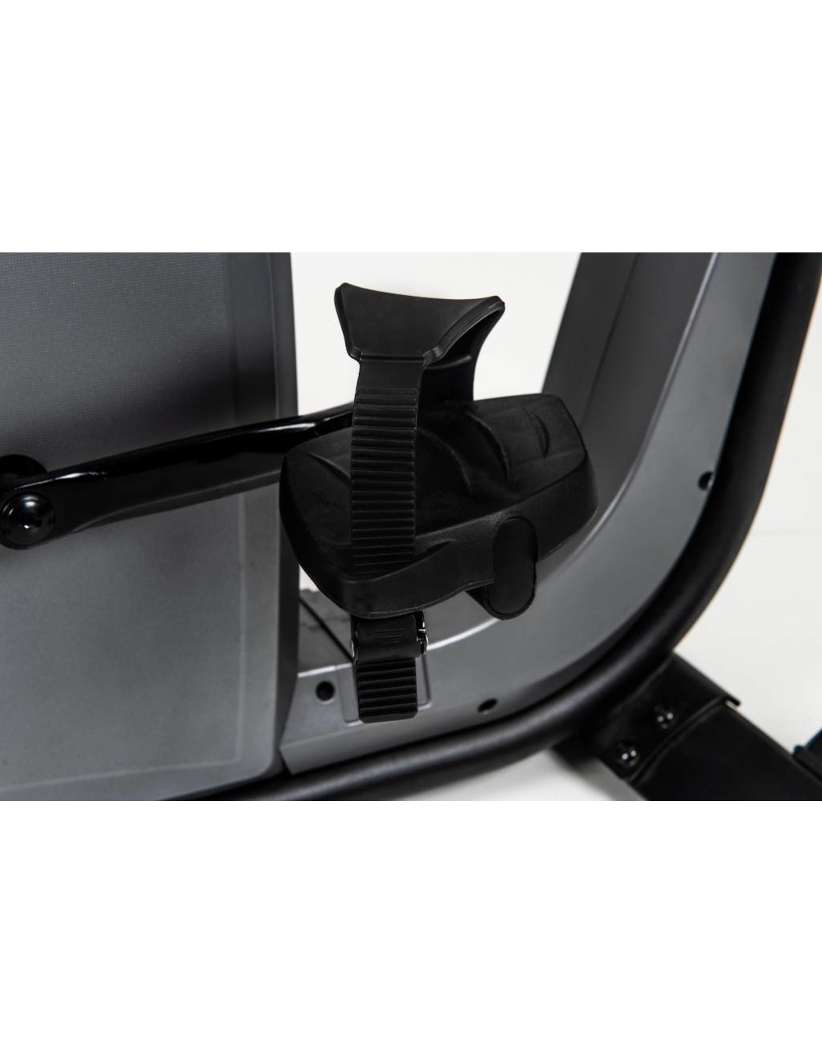 Toorx BRX-3000 Ergometer - met lage instap - semiprofessioneel inzetbaar - met Bluetooth en Kinomap