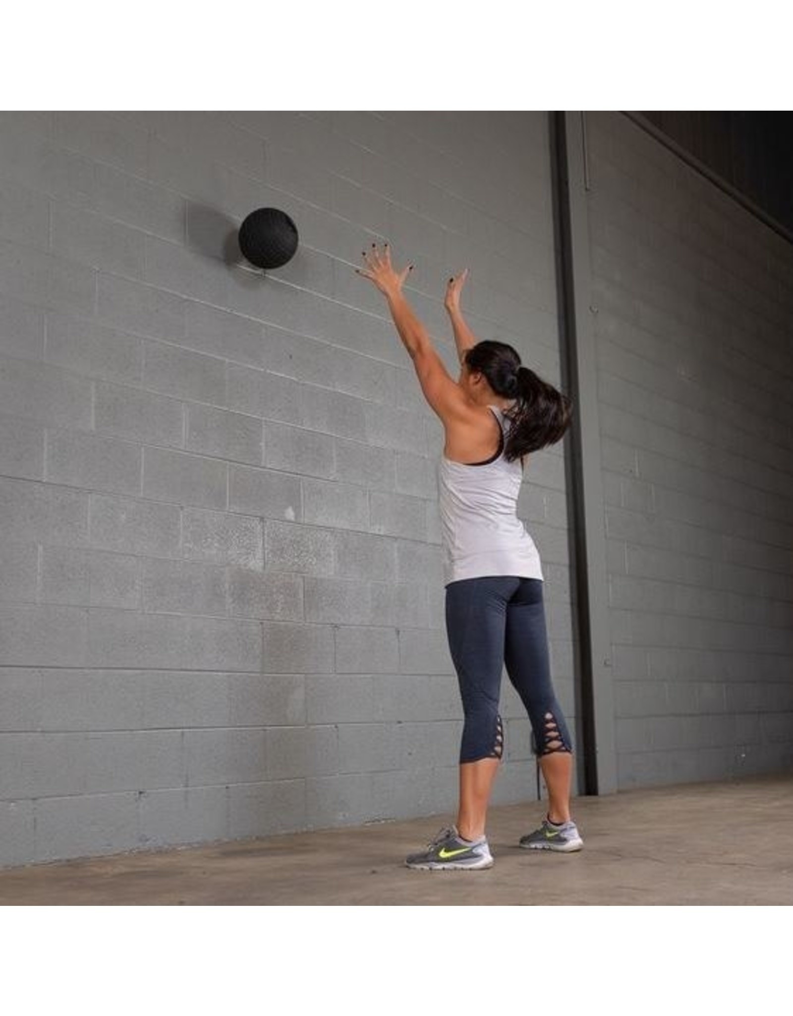 Body-Solid Tire Tread Slam Ball