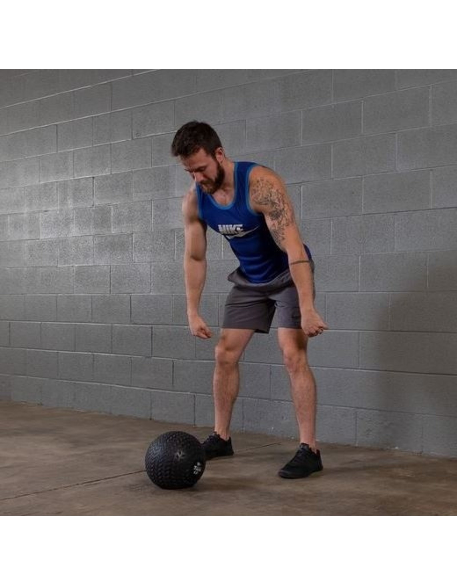 Body-Solid Tire Tread Slam Ball