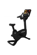 Life Fitness Life Fitness Platinum Club Series Lifecycle upright bike met Discover SE3HD Console in Black Onyx