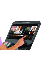 Life Fitness Life Fitness Platinum Club Series Loopband met Discover SE3HD Console in Titanium Storm