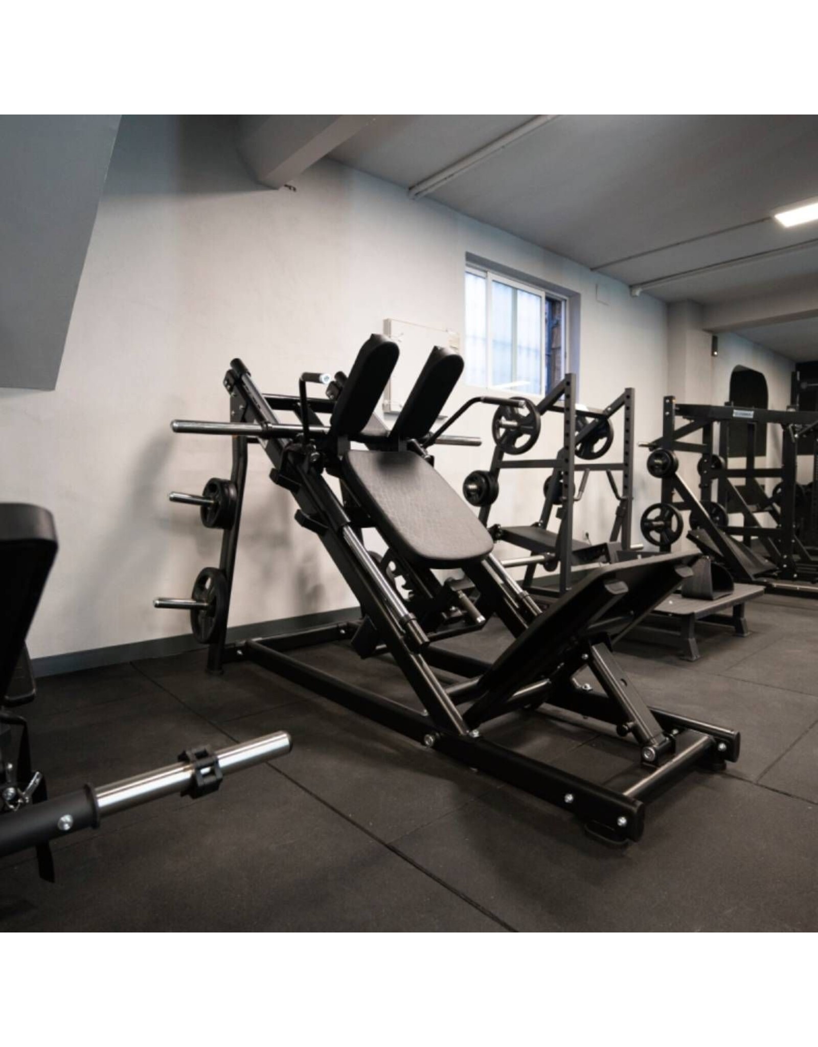 Titanium strenght Hack Squat Black Series