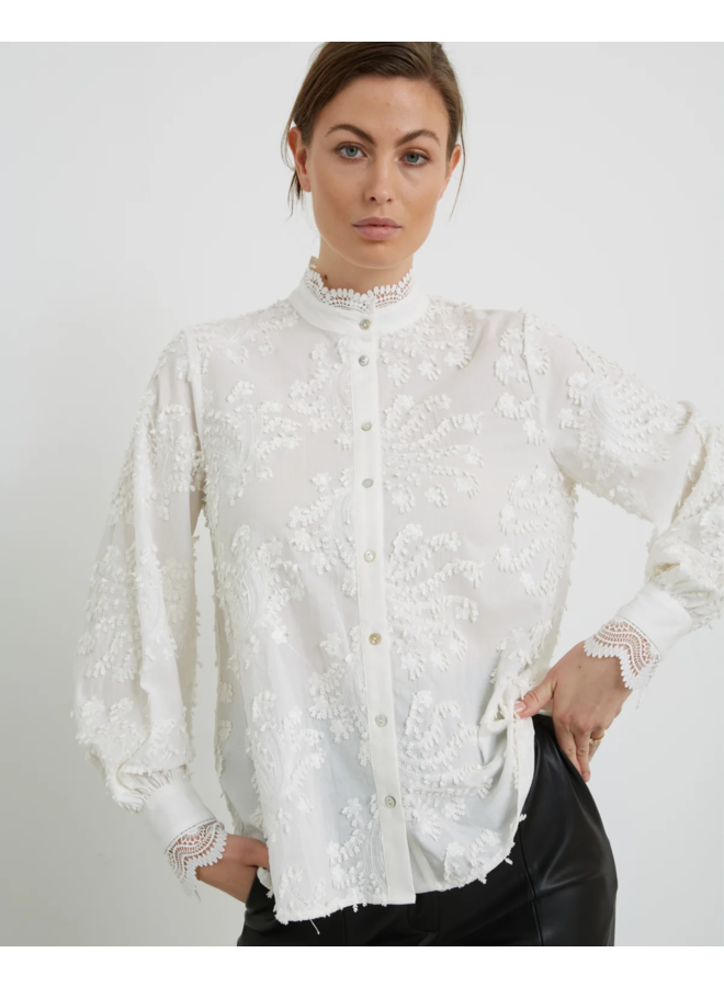 Bruuns Bazaar Lingon Charlotta Shirt Snow White