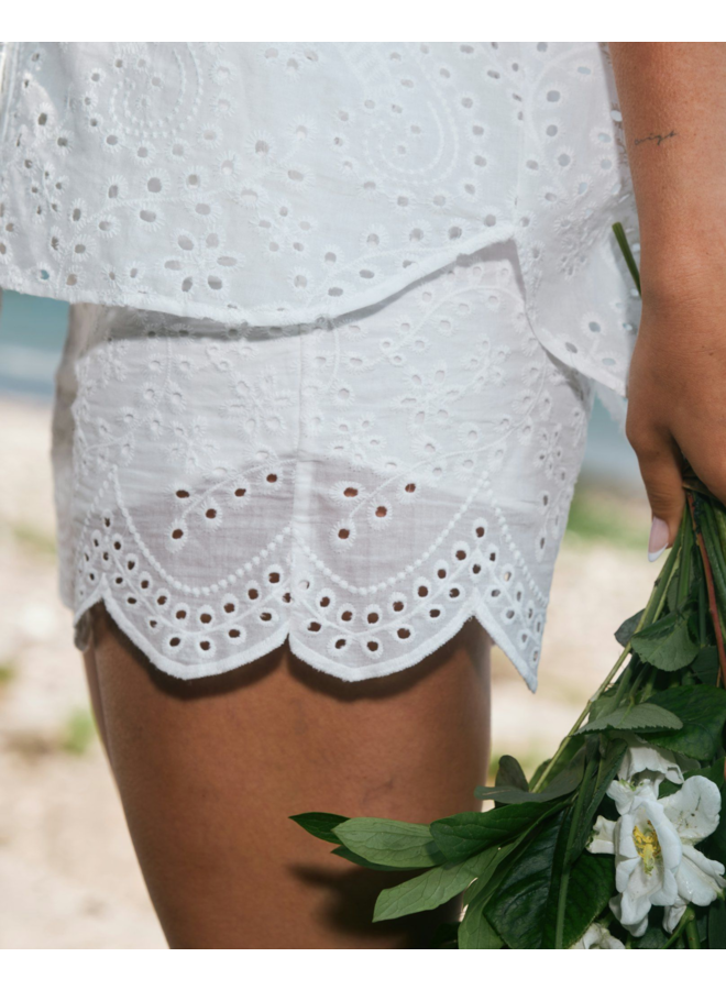 Neo Noir Senna Embroidery Shorts White