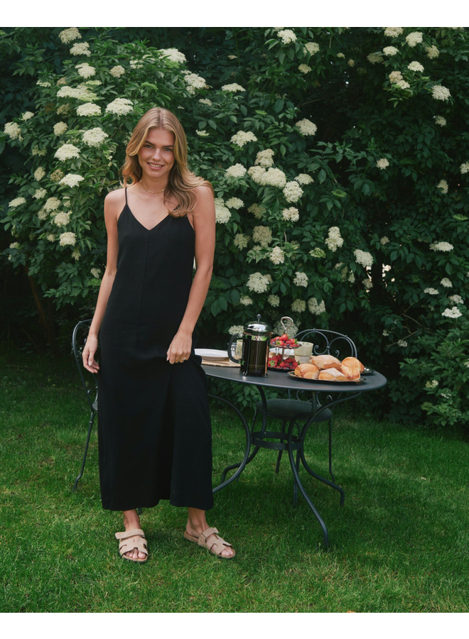 Neo Noir Kessie Linen Dress Black