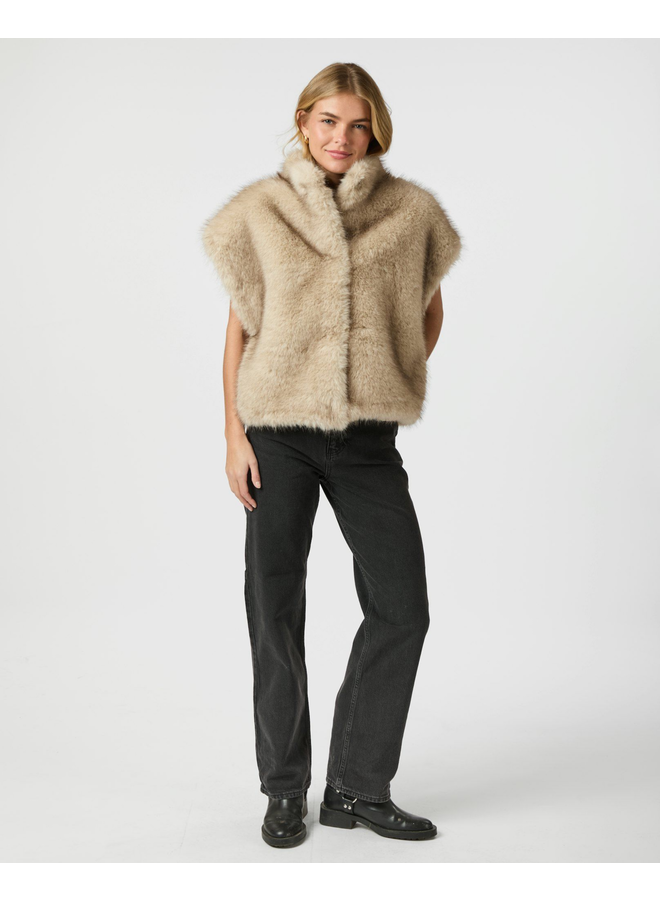 Neo Noir Kevini Faux Fur Vest Beige