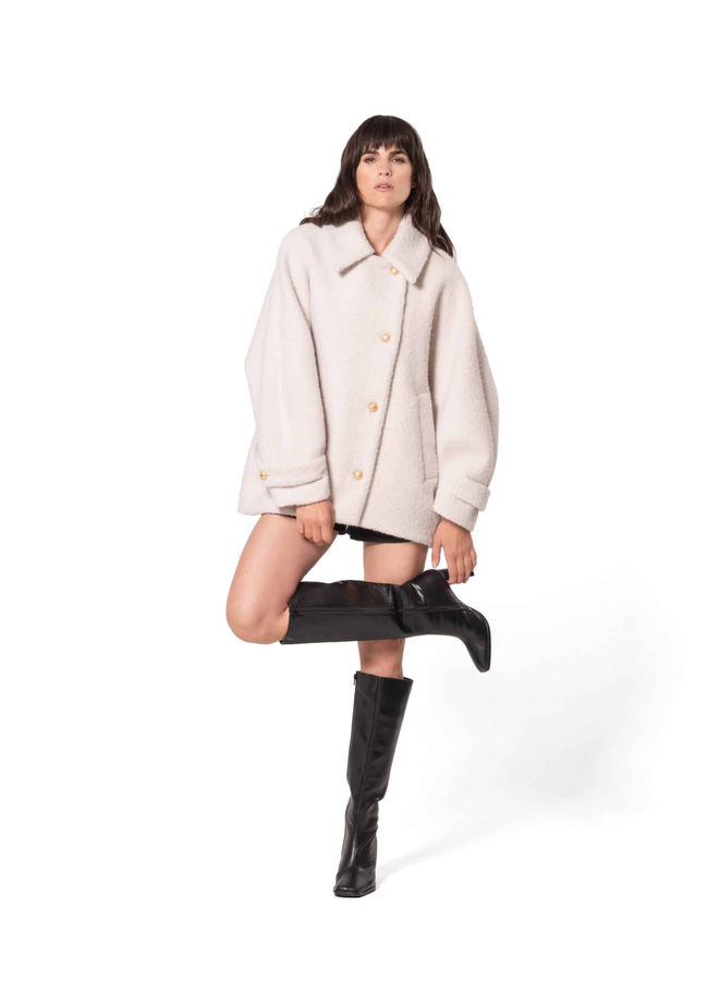 Giacomo Boucle Cape Jacket Oatmilk