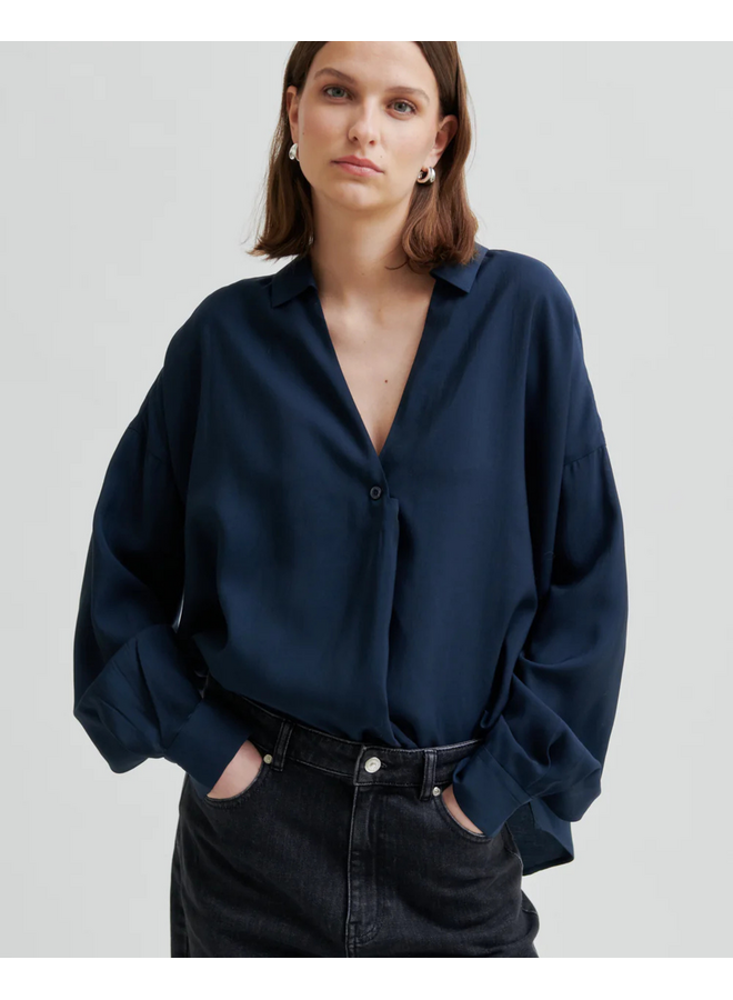 Second Female Timeline Blouse Carbon