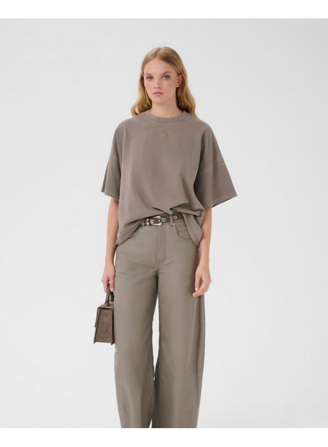 Gestuz Jio Tee Walnut Washed