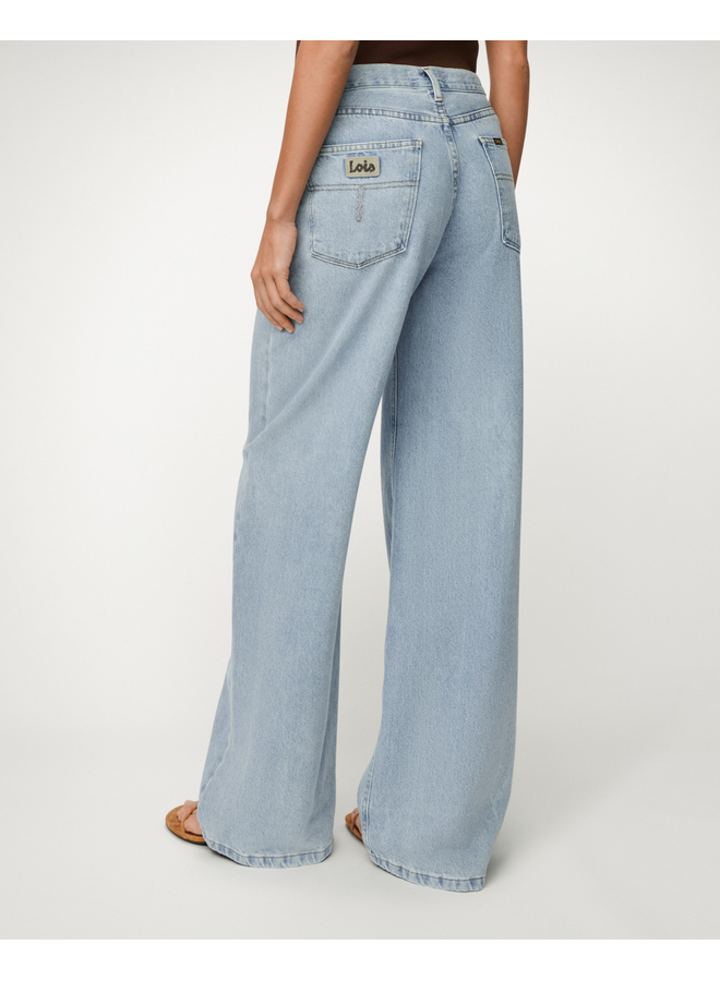 Lois Skater Loose Diplomatico Bleach