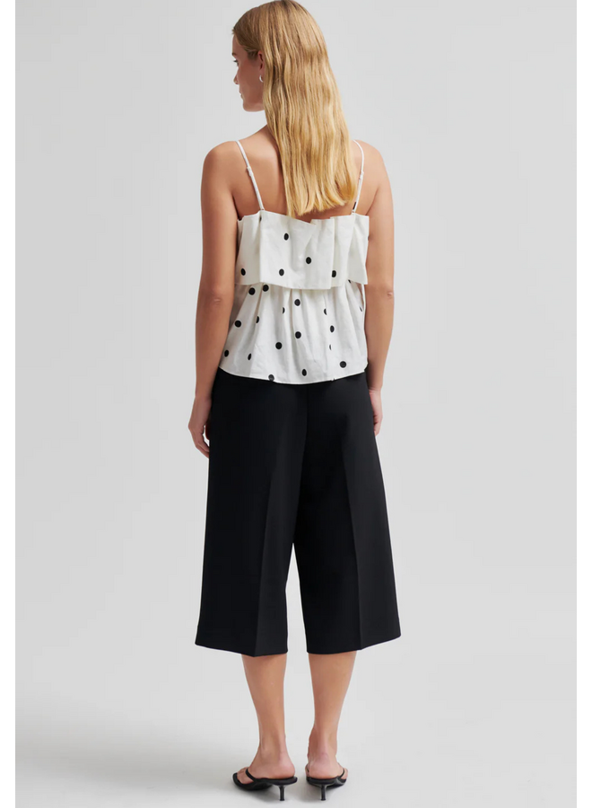 Second Female Sally Top White Alyssum