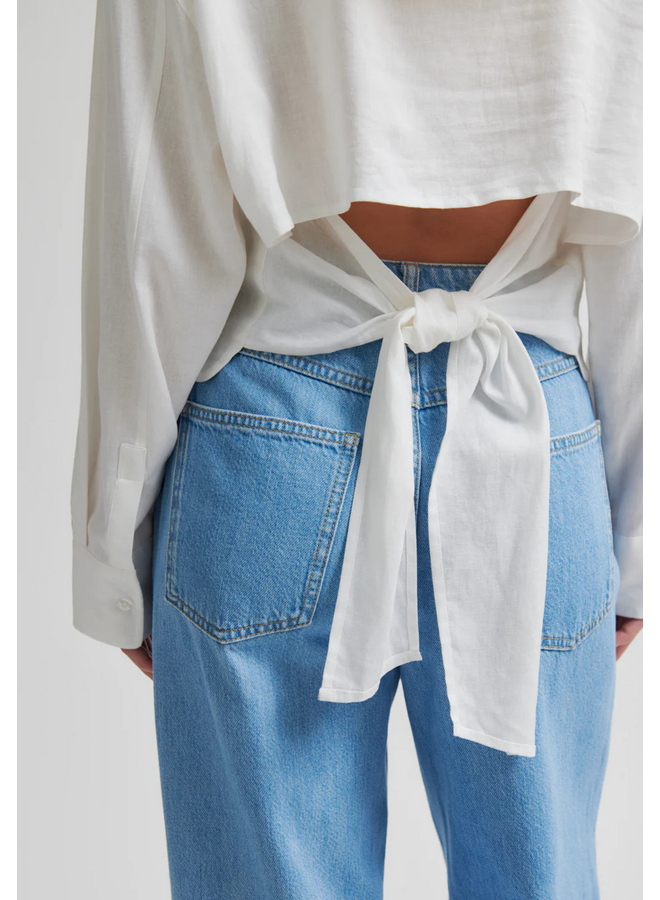 Second Female Veno Shirt White Alyssum