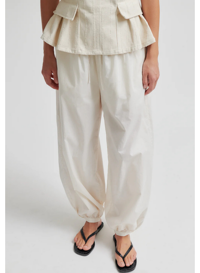 Second Female Avida Trousers Eggnog