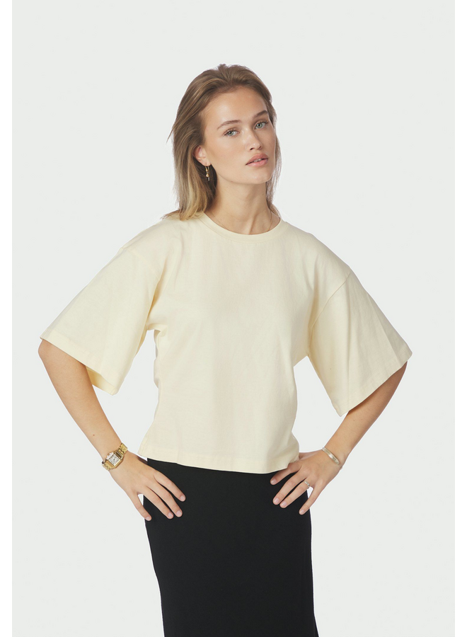 Neo Noir Asha Boxy Tee Butter Yellow