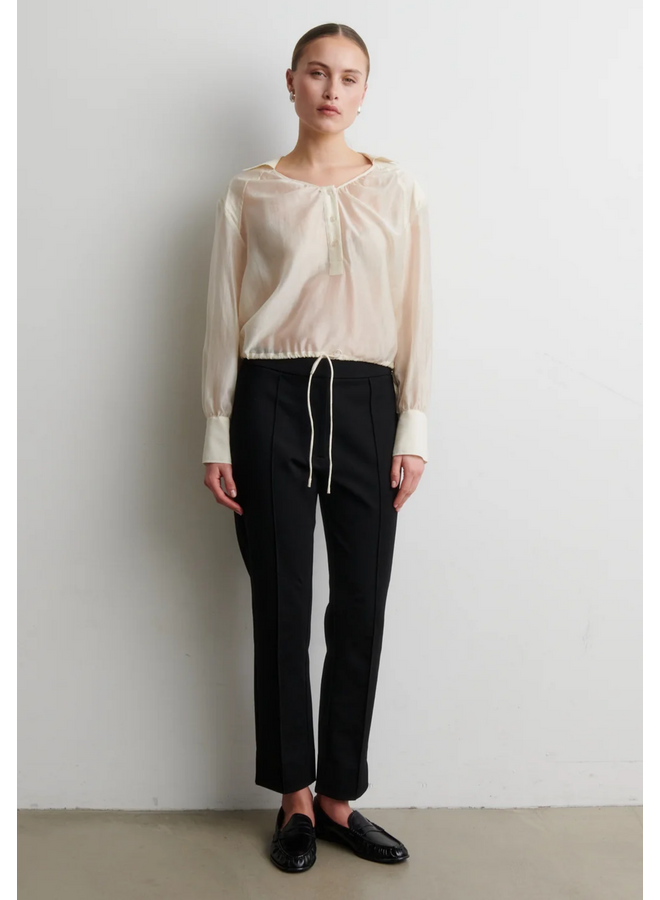 Second Female Werna Blouse Egret