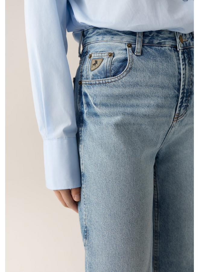 Lois Skater Flare Silver Stone