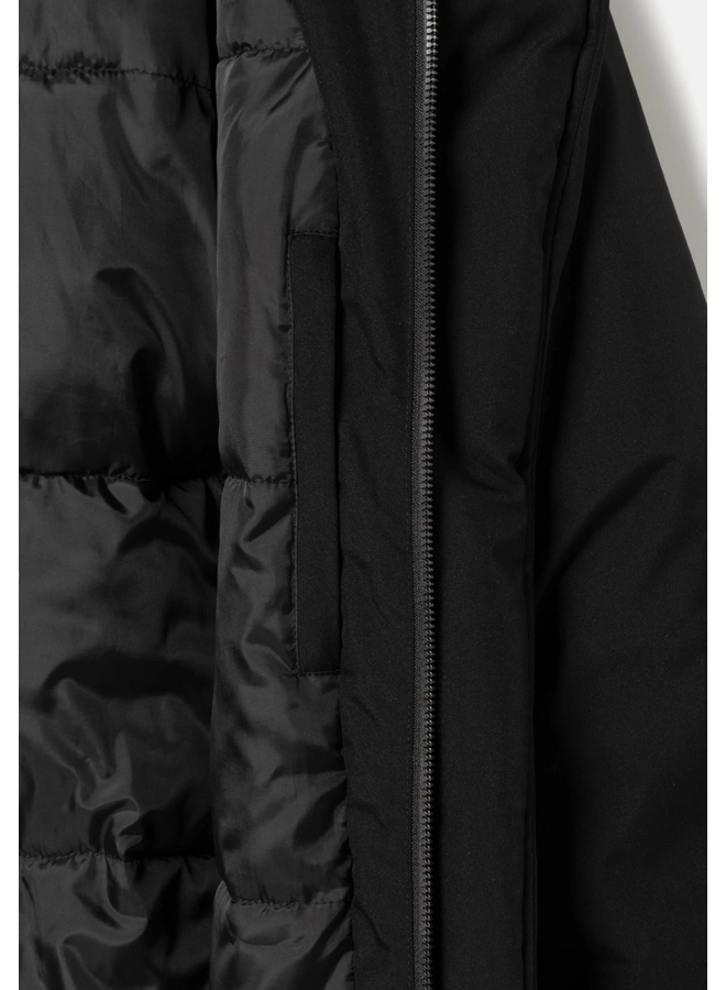 Elvine Pailin Black