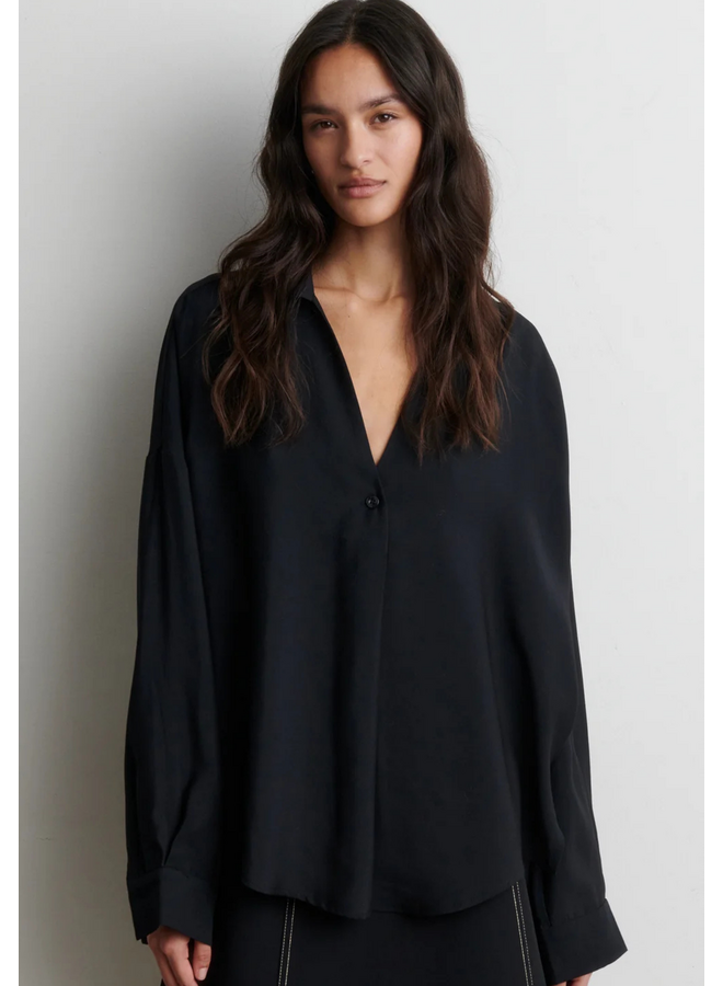 Second Female Timeline Blouse Black