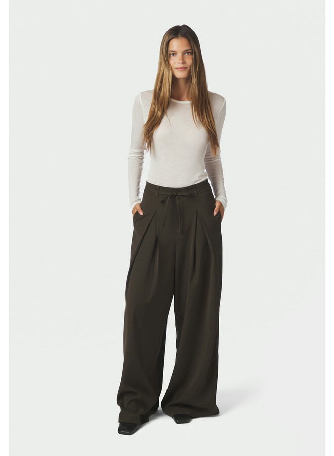 Neo Noir Eddina Woven Pants Dark Brown