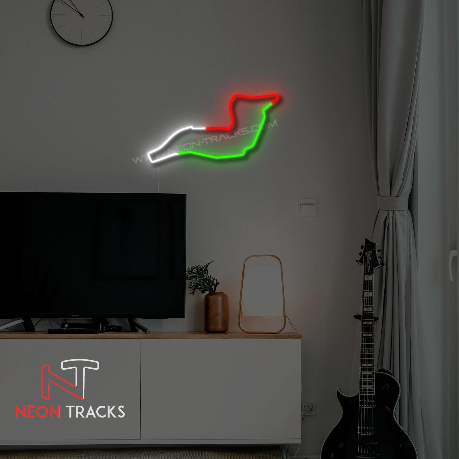 Neon Tracks Autodromo Enzo e Dino Ferrari - Italië