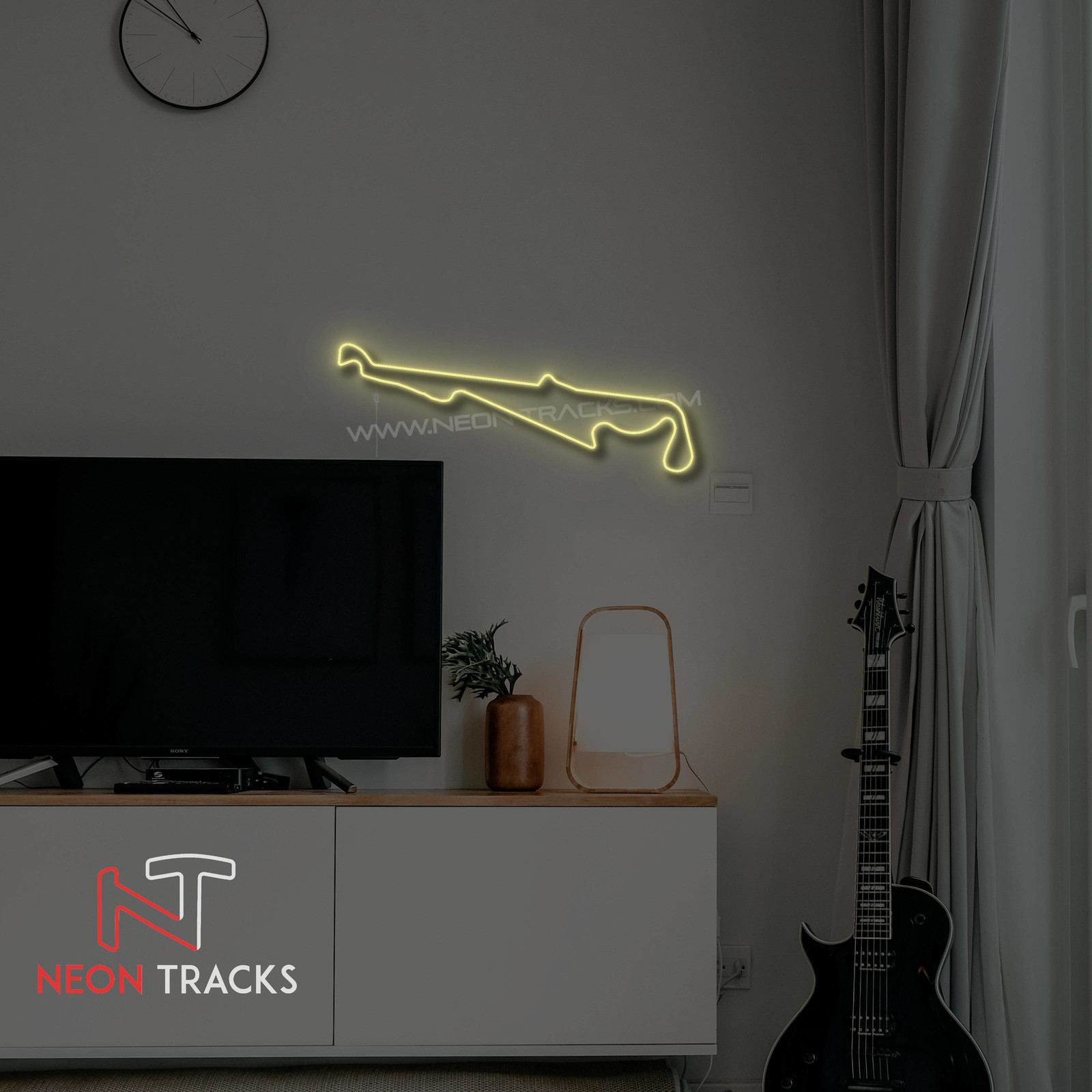 Neon Tracks Circuit Paul Ricard - Frankrijk