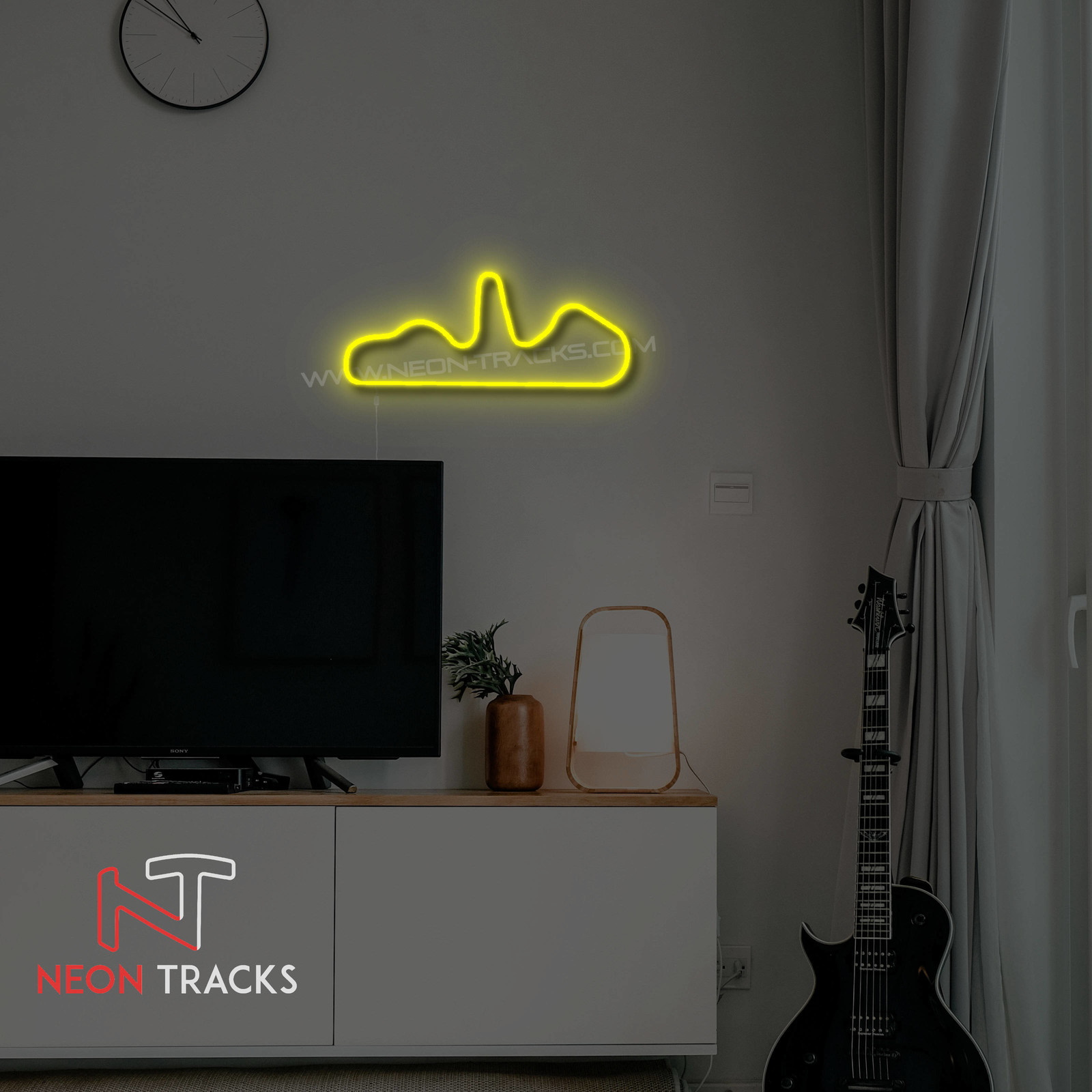 Neon Tracks Dijon-Prenois - Frankrijk