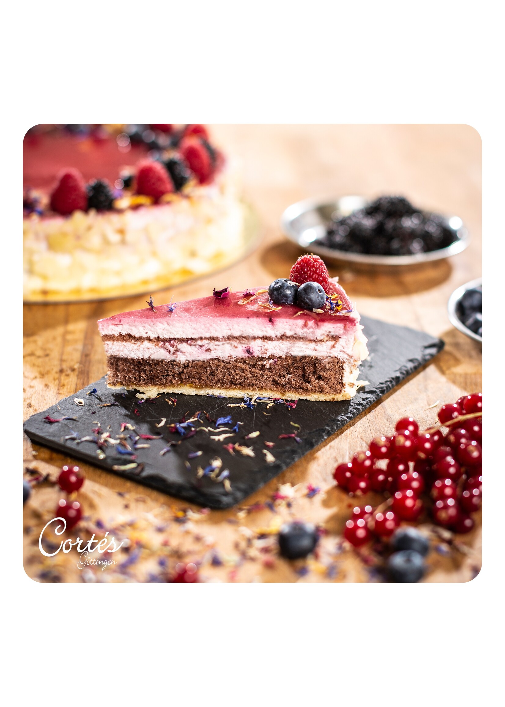 Himbeer Waldfrucht Torte  | Stück