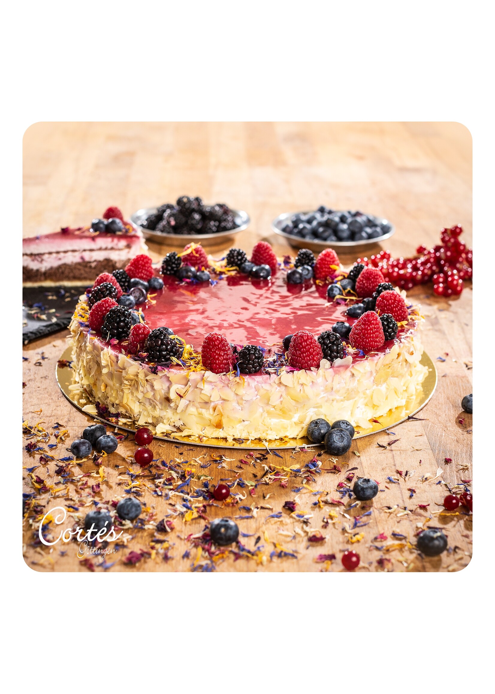 Himbeer Waldfrucht Torte  | Stück