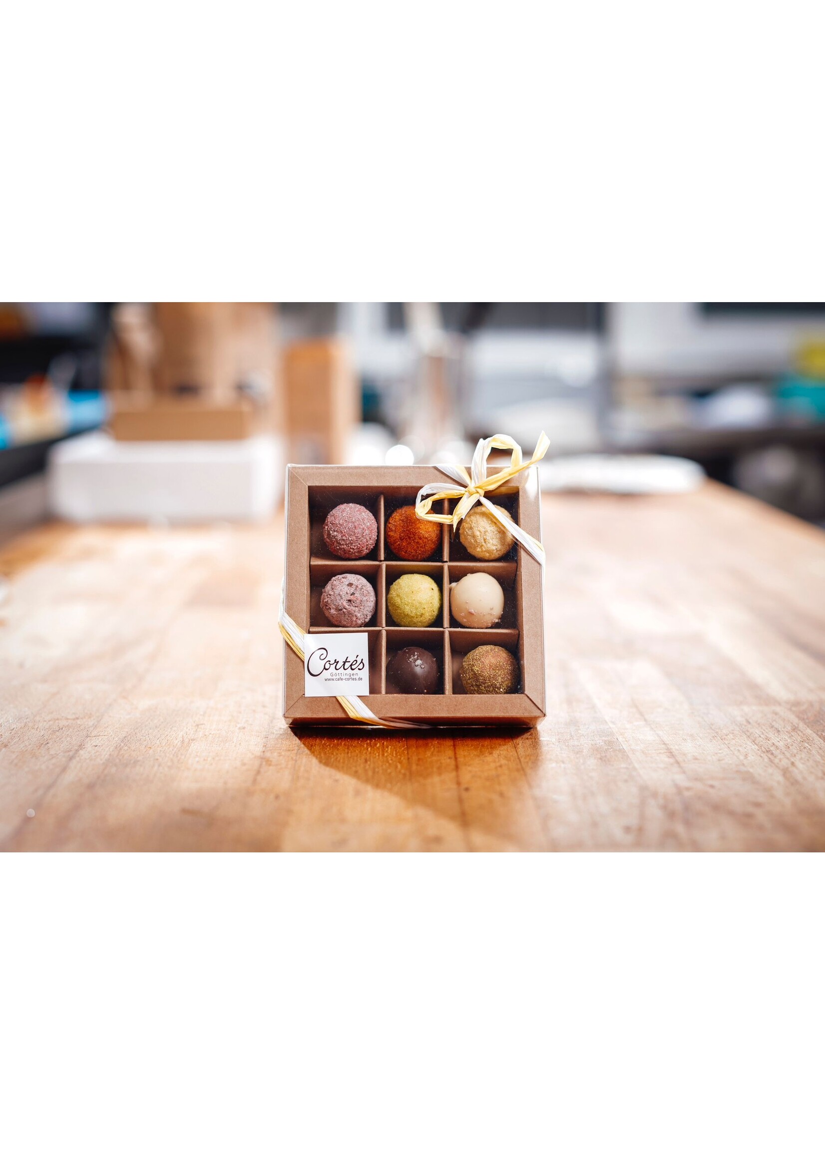 Konditorei Café Cortés Pralinen nach Art des Hauses 9Stk.