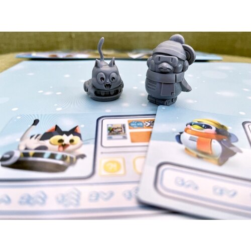 Plaid Hat Games Quirky Circuits - Penny and Gizmos Snow Day
