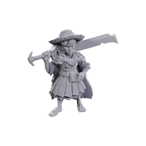 (WZK90711) Unpainted Miniatures - Female Halfling Magus Low-Level (PF)